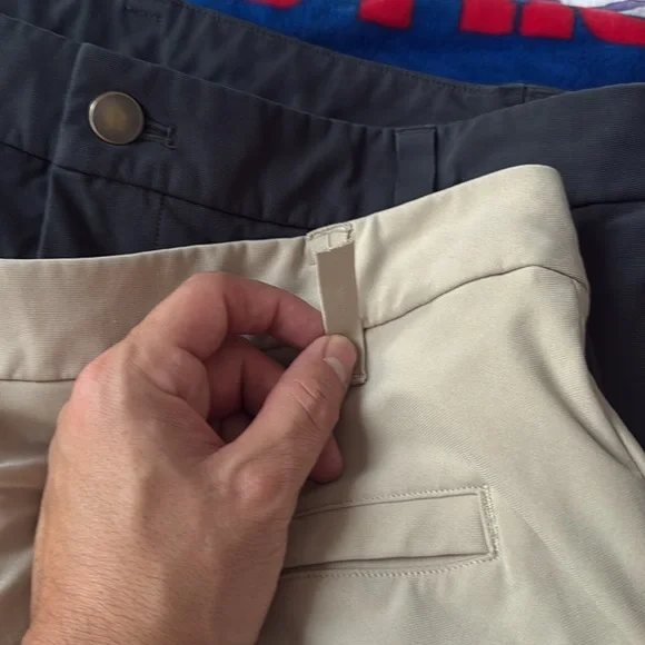 Lot of 3 LuluLemon ABC commission pants- Size 32 - Picture 5 of 6